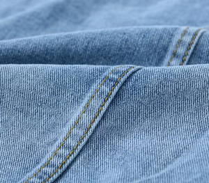 Veste en jean bleu classique en gros, manteau décontracté en coton surdimensionné, fabricant de vêtements personnalisés OEM ODM - Product Image 4