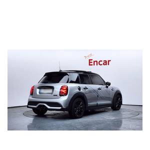 Mini Cooper Edición Mayfield 5 Puertas, Junio 2024, 36,953 km, Volante a la Izquierda, Asientos de Cuero, Cámara Trasera, Estándar de Emisiones Euro V - Product Image 2