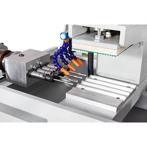 Enderezadora de Aluminio para Máquina CNC JUNDE con Sistema de Servoaccionamiento de Husillo, Integración de Taladrado y Roscado - Product Image 5