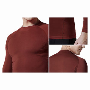 เสื้อรัดกล้ามเนื้อสำหรับนักกีฬาพรีเมียม แบบสั่งทำพิเศษ (OEM) ผ้าโพลีเอสเตอร์น้ำหนักเบา ระบายอากาศได้ดี แห้งเร็ว เหมาะสำหรับการว่ายน้ำ - Product Image 6