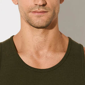 Débardeur Homme Coupe Ajustée pour Commandes en Gros – Tissu Respirant pour Entraînement en Salle, Performance Athlétique, Vêtement de Sport Sans Manches - Product Image 5