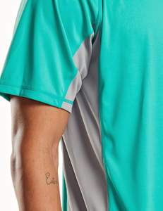 Rashguard professionnel personnalisé UPF 50 à manches courtes, respirant, en polyester/nylon, pour le surf - Product Image 5