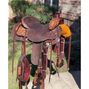Silla de montar inglesa personalizada de cuero 100% auténtico de vaca y búfalo, absorbente del sudor, duradera, resistente al agua, en venta. - Product Image 1