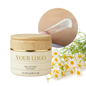 Crème hydratante éclaircissante à la truffe blanche et à l'acide tranexamique, améliore le teint inégal, fabricant OEM ODM - Product Image 1