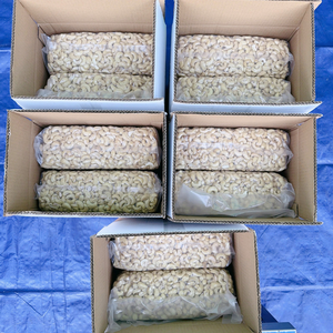 Ready To Ship Caju Badam Cashew <b>Kernel</b> SANTIGO Kaju Cashew <b>Nuts</b> <b>Kernel</b> OEM, ODM Packaging - Product Image 1