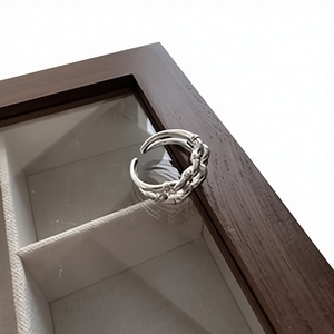 Anillo de plata de ley S925 con nudo de moda coreana, diseño sencillo y exclusivo estilo coreano, anillo de blogger INS, venta al por mayor - Product Image 1