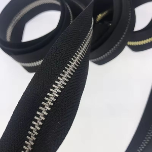 Fabricants de fermetures éclair métalliques personnalisées en gros, fermetures éclair longues pour vêtements et habillement - Product Image 4
