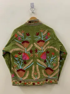 Chaqueta Corta de Algodón Bordada con Suzani, Color Verde Oliva, para Mujer, Hecha a Mano, con Frente Abierto y Diseño Floral, para Otoño e Invierno - Product Image 2