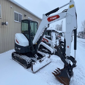 Miniexcavadora Bobcat E42 de Uso Pesado en Venta, Gran Potencia de Excavación, Motor Camc, Sistema Hidráulico Hydac, Cucharón con Ruedas - Product Image 2