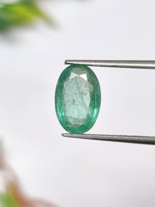 Pierre précieuse d'émeraude naturelle, pierre brute certifiée verte de qualité supérieure pour la fabrication de bijoux, certifiée par un tiers, taille ovale, taille libre, excellente qualité - Product Image 6