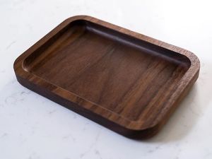 Plateau de service en bois naturel avec finition rustique, plateau multifonctionnel pour aliments, thé, café et petit-déjeuner - Product Image 5