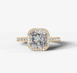 Anillo de Moissanita Corte Cojín, Plata de Ley 925, Chapado en Oro, Engaste de Garras, Lujoso y Elegante, Solitario, para Compromiso o Aniversario - Product Image 1