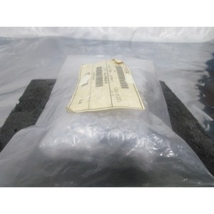 AMAT 1290-01283 TERM BLK 6P 2ROW 10-16AWG 600V 75A - อุปกรณ์และชิ้นส่วนเซมิคอนดักเตอร์ระดับโลกที่เชื่อถือได้ - Product Image 3