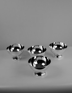 Modern Designer <b>Metal</b> <b>Bowl</b> for Home Decoration - Product Image 4