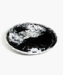 Bol en résine Velastria Prestige, plat de service alimentaire artisanal de luxe pour restaurants modernes et maisons sophistiquées - Product Image 5