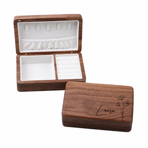 Boîte à bijoux en bois de noyer faite à la main pour femmes |   Étui de rangement pour bijoux de voyage |   Boîte de rangement pour bagues, boucles d'oreilles et colliers, cadeau pour demoiselle d'honneur - Product Image 1