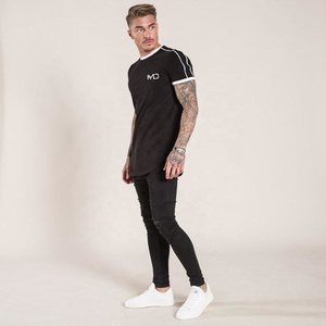 T-shirt pour homme, style actuel, nouveau design, 100% coton, streetwear, logo imprimé sur mesure, coupe ample, prix de gros. - Product Image 4