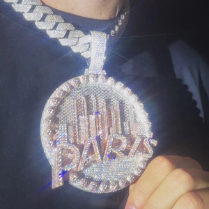 Collier Pendentif Personnalisé Hip Hop en Argent Moissanite avec Logo, Lettre ou Nom en Moissanite VVS et Chaîne Iced Out - Product Image 1