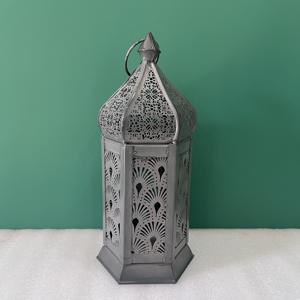 โคมไฟเหล็กโมร็อกโกโบราณทำมือ สำหรับแขวนตกแต่งบ้าน สวน งานแต่งงาน รอมฎอน อีด ของตกแต่งงานฝีมือ - Product Image 6