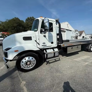 Camión Tractor Diésel de Larga Distancia 6x4 con Cabina Dormitorio para Distribución y Transporte Industrial - Product Image 1