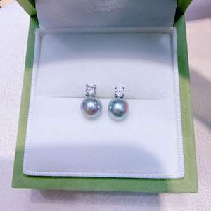 Pendientes de Plata de Ley S925 con Perlas de Cáñamo Pequeñas de 6 mm, Inspirados en Bombillas, Elegantes y Pequeños, de la Princesa Diana - Product Image 1