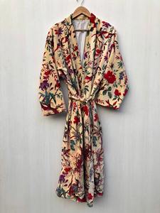 Bata Kimono de Terciopelo con Estampado de Aves: Albornoz de Algodón - Product Image 4