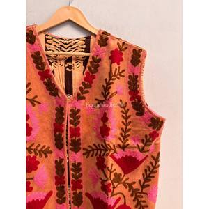 Chaleco Corto de Terciopelo con Bordado Floral y Puntada Abierta para Mujer, Ropa de Invierno y Prendas Exteriores - Product Image 2