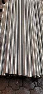 Barre ronde en acier poli de 100 mm de diamètre, durable, de l'industrie Punit, conforme à la norme EN8D, pour la construction, l'automobile et l'ingénierie. - Product Image 4