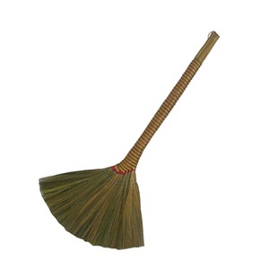 Escoba para Césped de Mango Largo de Alta Calidad VINACRAFT.JSC Modelo 260440, Recogedor de Madera Ecológico, Listo para Enviar al por Mayor - Product Image 2