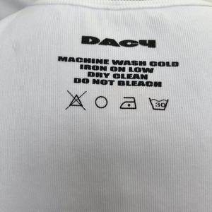 Camiseta sin mangas de algodón blanca para hombre, cuello redondo, informal, de punto, color liso, estilo americano, con estampado, diseño nuevo - Product Image 6