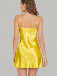 Camisón sexy de satén con cuello en V hasta la rodilla para mujer, ropa de dormir con tirantes finos - Product Image 2