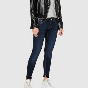 คอลเลคชั่นกางเกงยีนส์ขากว้างสำหรับผู้หญิงรุ่นใหม่ล่าสุด พรีเมียม ทันสมัย สวมใส่สบาย และมีสไตล์ - Product Image 2