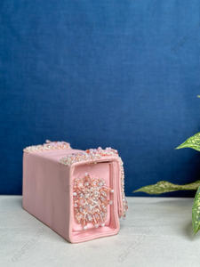 Bolso de mano nupcial indio hecho a mano con perlas de cristal rosa pastel, bolso de noche de satén de diseñador para fiesta de boda, para mujer - Product Image 3