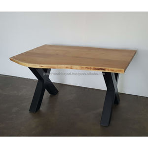 Table à manger industrielle de luxe en bois massif Europe Live Edge Mobilier fini pour hôtel et bar en bois d'acacia - Product Image 3