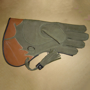 Guantes de Cetrería de Diseño Profesional y Alta Calidad Hechos en Pakistán, Precios al por Mayor, Suministro Directo de Fábrica, Material de Cuero - Product Image 4
