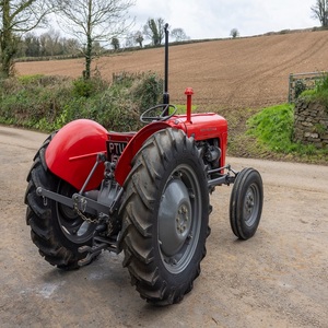 Tracteur à roues MASSEY FERGUSON 35 d'occasion, 35 CV, boîte de vitesses automatique, moteur et transmission pour usage agricole et domestique, à vendre - Product Image 4