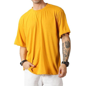 เสื้อยืดผู้ชายสีพื้น ผ้าฝ้าย 100% แขนสั้น คอกลม ทรงปกติ สวมใส่สบาย สีเหลือง โลโก้ด้านหน้า ผ้าถักระบายอากาศได้ดี - Product Image 1