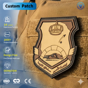 Patch en PVC souple 3D <span class=keywords><strong>personnalisé</strong></span>, logo embossé en caoutchouc, emblème saoudien, patchs pour vêtements avec <span class=keywords><strong>velcro</strong></span>, badges pour vêtements - Product Image 1