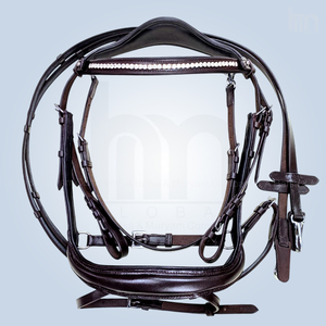 ชุดบังเหียนม้าหนังแท้ HM GLOBAL Luxury Anatomic พร้อมสายคาดหน้าผากประดับเพชร  บังเหียนแบบกว้างเสริมแผ่นรองรับความสบาย  แบบ Crank Cavesson  ผู้ผลิต OEM - Product Image 1