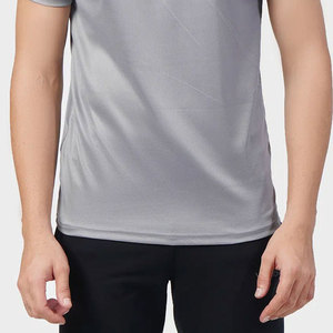 เสื้อยืดโพลีเอสเตอร์แบบกำหนดเองสำหรับผู้ชาย เสื้อกีฬาสำหรับการฝึกซ้อมในยิมระดับมืออาชีพ อุปกรณ์กีฬาประสิทธิภาพสูง ผลิตแบบ OEM ขั้นสูง - Product Image 4