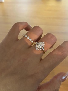 แหวนหมั้นเพชรทรงลูกแพร์ 1.10 กะรัต หรูหรา ผลิตในห้องปฏิบัติการ ได้รับการรับรองจาก IGI สี F ความสะอาด VVS2 ทองคำขาว 14K สำหรับวันครบรอบแต่งงาน - Product Image 5