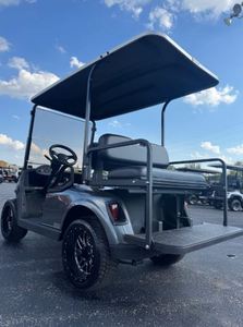 Voiturette de golf électrique 6 places, véhicule utilitaire à 4 roues, en vente - Product Image 5