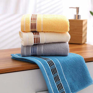 Ensemble de serviettes de cheveux rectangulaires en coton 100% uni, jetables, à séchage rapide, écologiques, absorbantes et hypoallergéniques, tricotées - Product Image 4