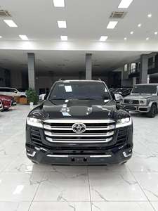 Toyota Land Cruiser LC300 VXR Usado 2023 - Product Image 1