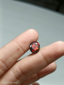 โอปอลดำเอธิโอเปียคุณภาพสูง ทรงเหลี่ยมเจียระไน สำหรับทำเครื่องประดับ โอปอลดำสวยงาม ขนาด 11x9x5 มม. - Product Image 4