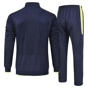 Ensemble de survêtement haute performance en tissu extensible confortable, comprenant un sweat à capuche et un pantalon de jogging, idéal pour l'entraînement et l'exercice - Product Image 4