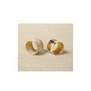 Anneaux de serviette de luxe faits à la main en corne de buffle, design rond élégant, pour une table raffinée lors de fêtes. - Product Image 2