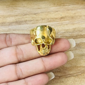 Bague Tendance Hip Hop Crâne Gothique en Laiton pour Hommes, Plaqué Or 18 carats, Bijoux de Motard Squelette Lisse, Vente en Gros/OEM/ODM - Product Image 2