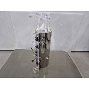 ถังตัวทำละลาย RF3หน้าจอ1ถังเก็บตัวทำละลายสารเคมีที่ใช้เป็นชิ้นส่วนอุปกรณ์เซมิคอนดักเตอร์รุ่นเก่า - Product Image 1