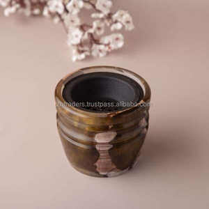 Brûleur d'encens en bois de santal de luxe fait à la main, design personnalisé pour usage religieux, Ramadan, Eid, décoration de maison arabe, 100% naturel - Product Image 1